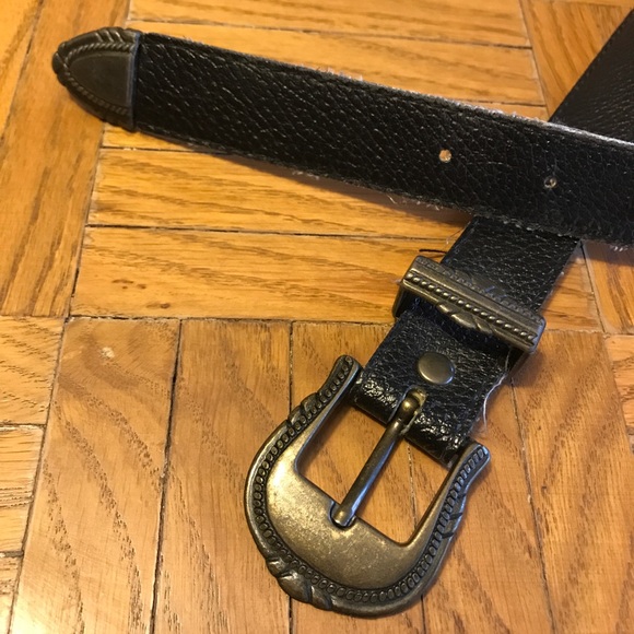 Urban Outfitters Accessories - Vintage black belt